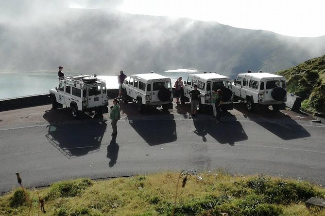 Jeep Tour Full Day Sete Cidades & Lagoa do Fogo with lunch and drinks included. - Three Hours Around Sete Cidades