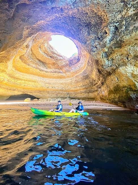 Kayak Tour Unexplored Caves + Benagil Cave - How to get the best outing