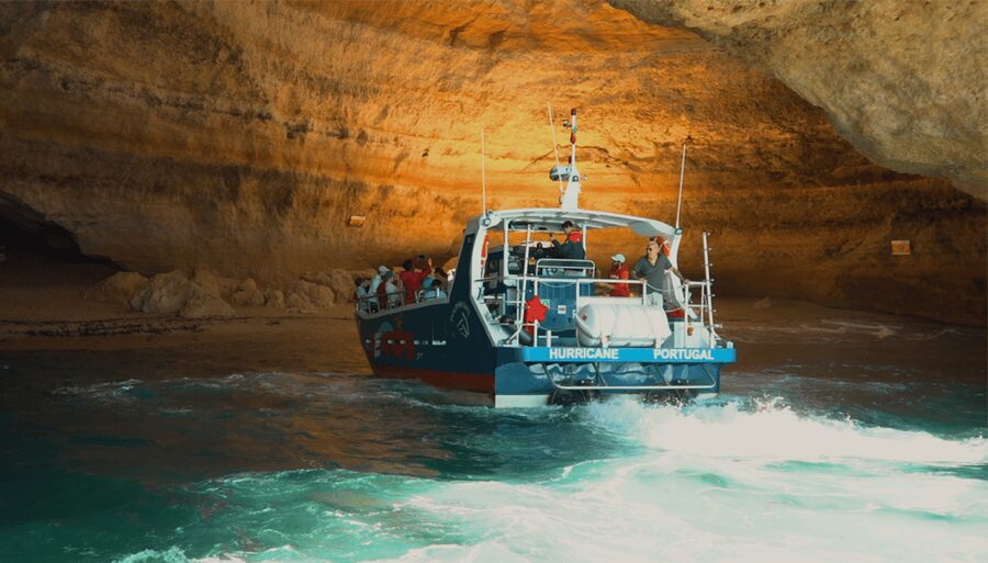 Lagos: Combo Dolphin and Benagil Tour with Marine Biologist - Searching the Atlantic for wild dolphins