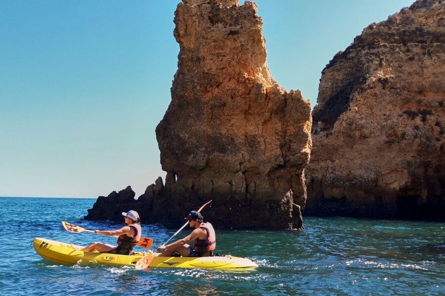 Lagos: Guided Kayak Tour - Meeting at Praia da Batata