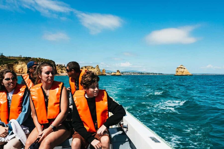 Lagos: Ponta da Piedade Coastline Boat Cruise - Barranco do Martinho and the quieter coast