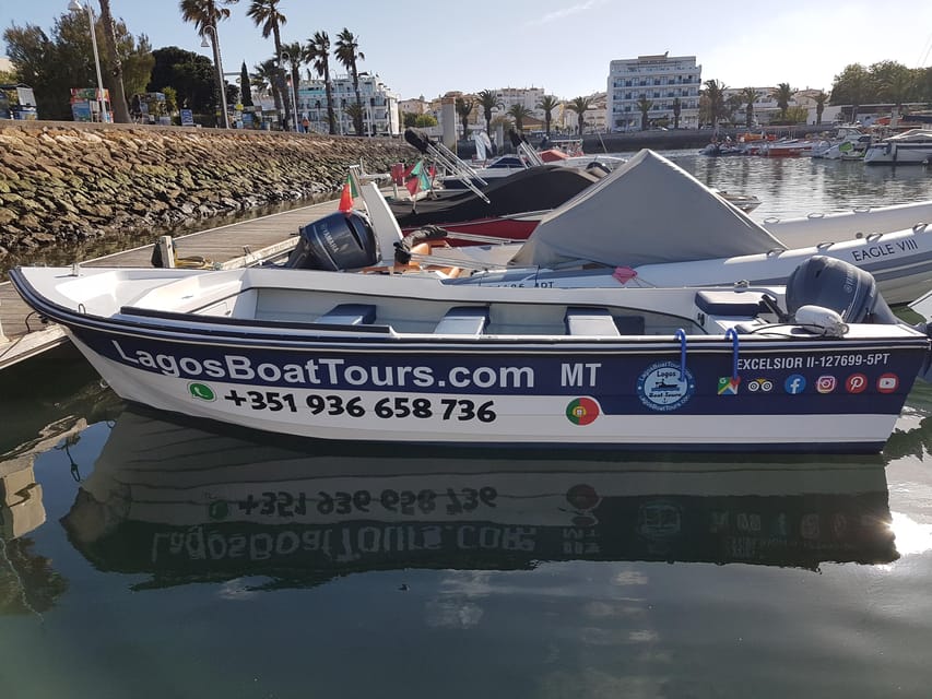 Lagos: Ponta da Piedade Grotto 1-Hour Tour with Local Guide - A modern boat with room for a better view