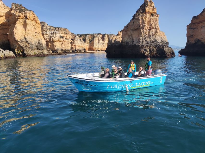 Lagos: Ponta da Piedade Rock Formations Guided Boat Tour - The first look at Lagos from the sea