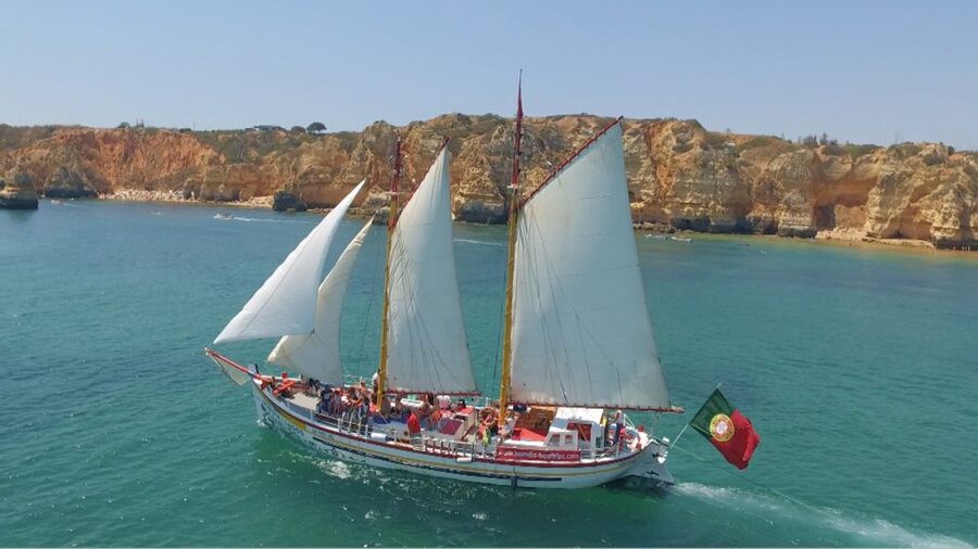 Lagos: Ponta Piedade Sail & Caves Cruise w/Portuguese Tapas - What the $38 price really buys you