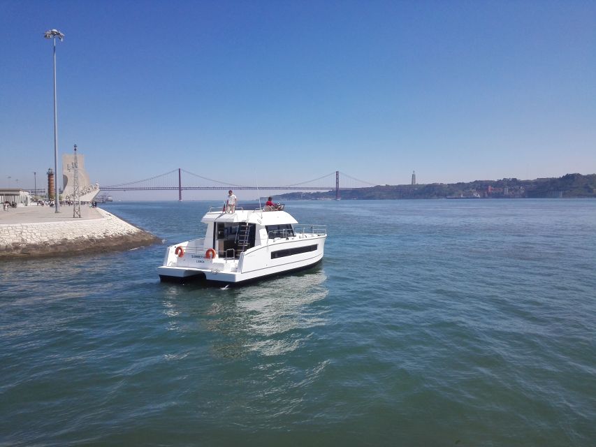 Lisbon: 1 or 2-Hour Cruise along the Tagus River - The sights you can spot from the boat