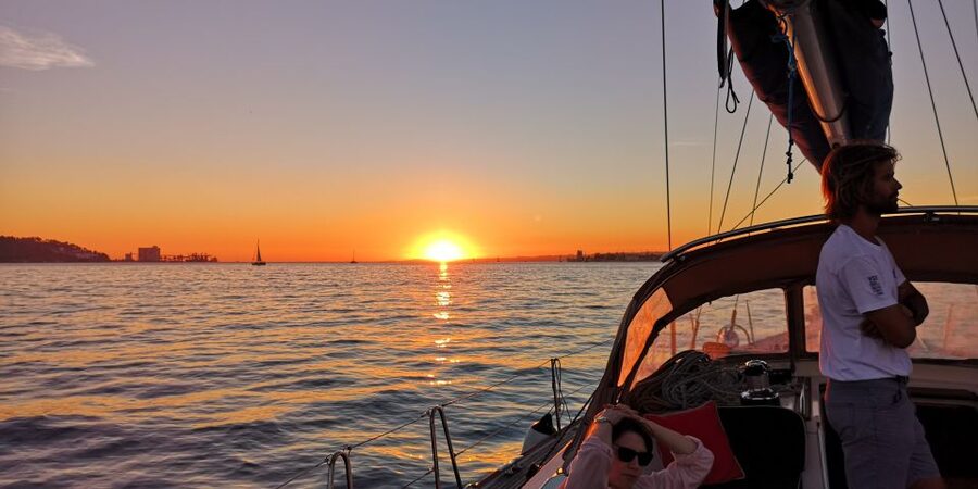 Lisbon: 2-Hour Sunset Sailing Tour on Luxury Sailing Yacht - Belém Tower and Portugal’s Age of Discoveries