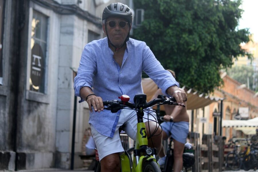 Lisbon: 3-Hour Tour by E-Bike - What the guides add to the ride