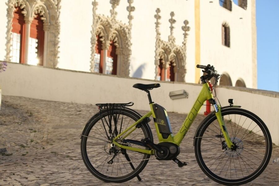 Lisbon: 3-Hour Tour by E-Bike - Largo Severa and the short safety briefing