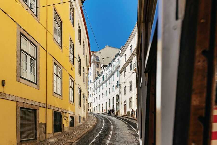 Lisbon: 72/96-Hour Hop-On Hop-Off Bus, Tram & Boat Ticket - Carris trams, funiculars, and discounts