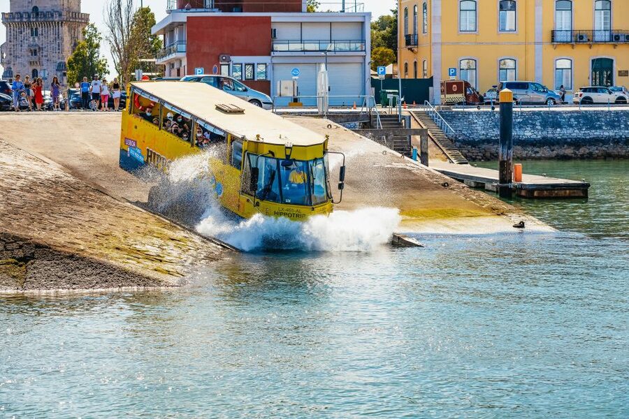 Lisbon: Amphibious Sightseeing Tour - What kind of Lisbon tour is this?