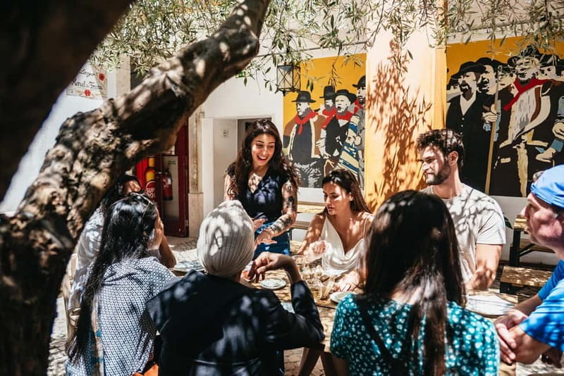 Lisbon: Baixa District Food Tour with Dinner and Drinks - Key points to know before booking