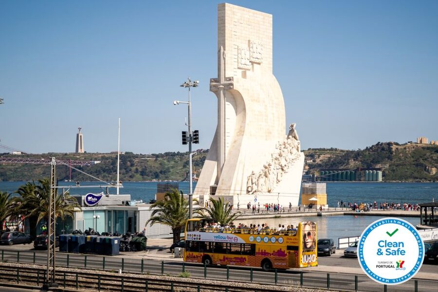 Lisbon: Boat Tour Ticket and Hop-on Hop-off 48-Hour Bus. - What this Lisbon pass actually includes