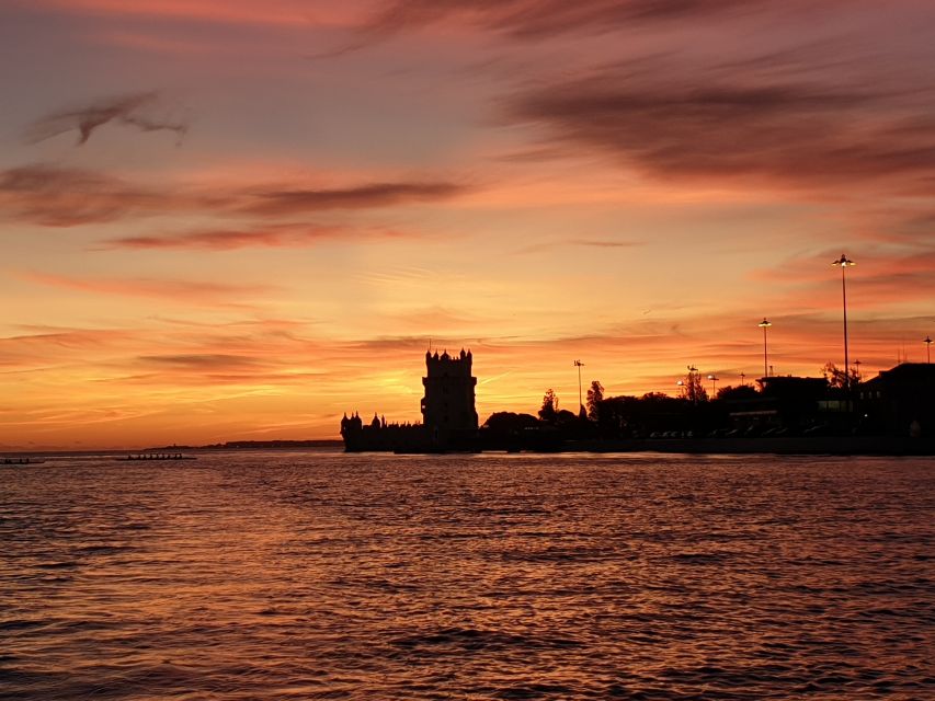 Lisbon: Champagne Sailing Tours - Alfama, Christ the King, and the wide river view