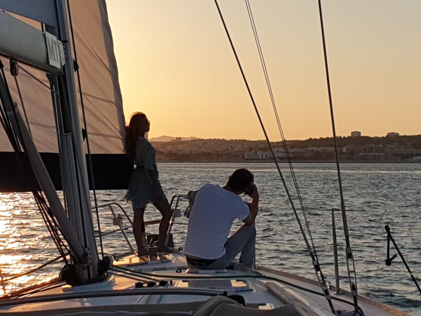 Lisbon: Champagne Sailing Tours - Belém Tower and the Age of Discoveries