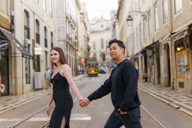 Lisbon Cinematic Photoshoot with Top-Rated Photographer - A cinematic hour with Renan Chady
