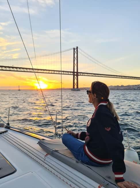 Lisbon: Daytime or Sunset Boat Cruise with History and Wine - Belém Tower and Jerónimos Monastery from the water