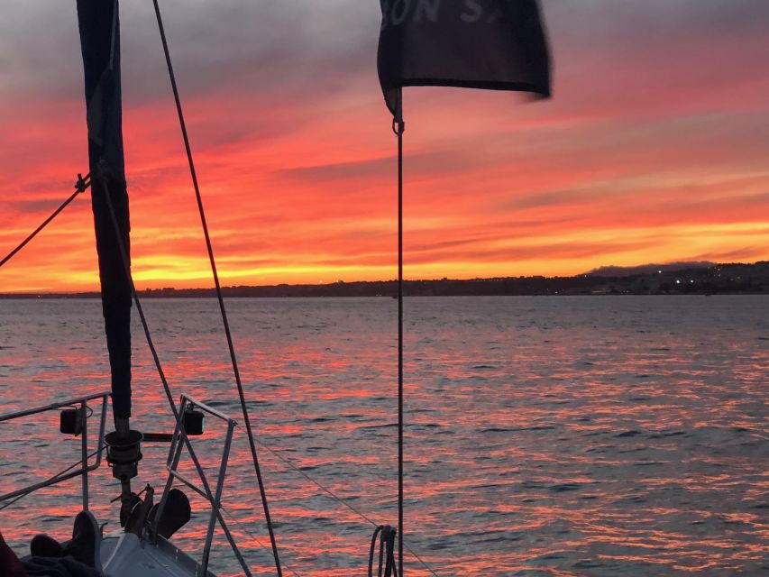 Lisbon: Enjoy a Sunset or Night Tagus River Sailboat Cruise - Key points to know before booking