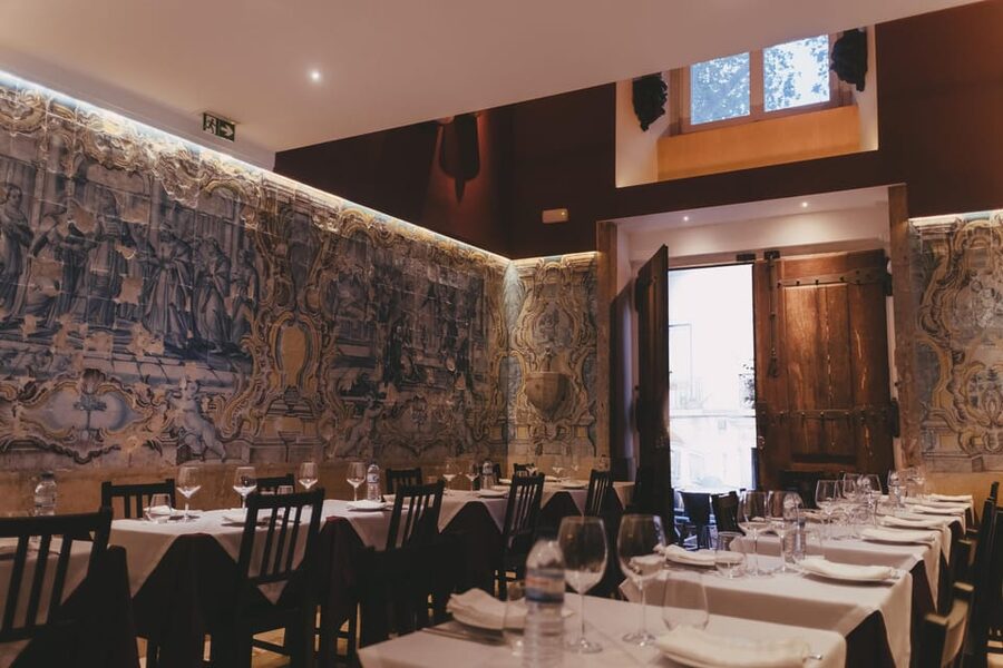 Lisbon: Fado Night with Dinner in a Typical Fado House - Should you book Mesa de Frades?