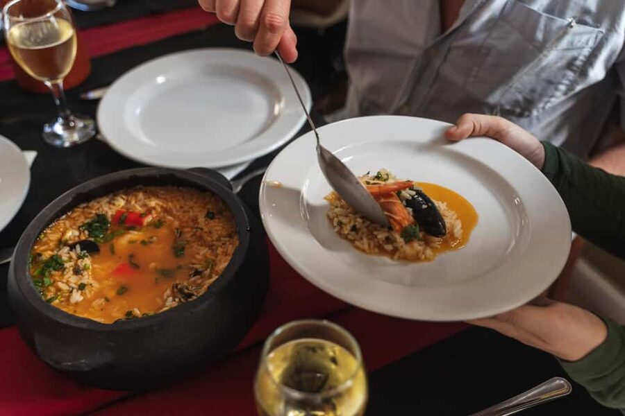 Lisbon: Food Crawl Walking Tour with Local Tastings - Dietary limits you should take seriously