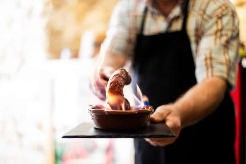 Lisbon: Food Tasting Tour by Tuk Tuk with 2 Stops - Why this Lisbon tour works best early in your stay