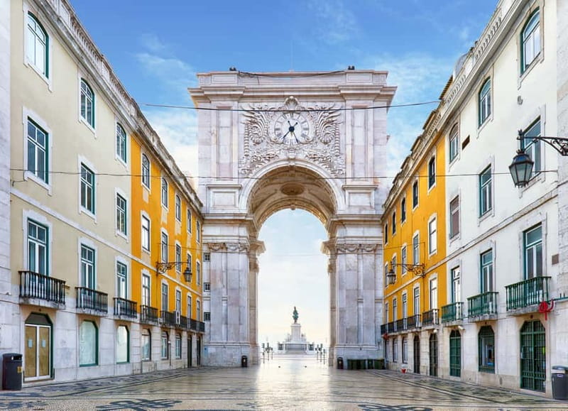 Lisbon: From East to West Private Tour in a Tuk Tuk - Mouraria and the sound of Fado