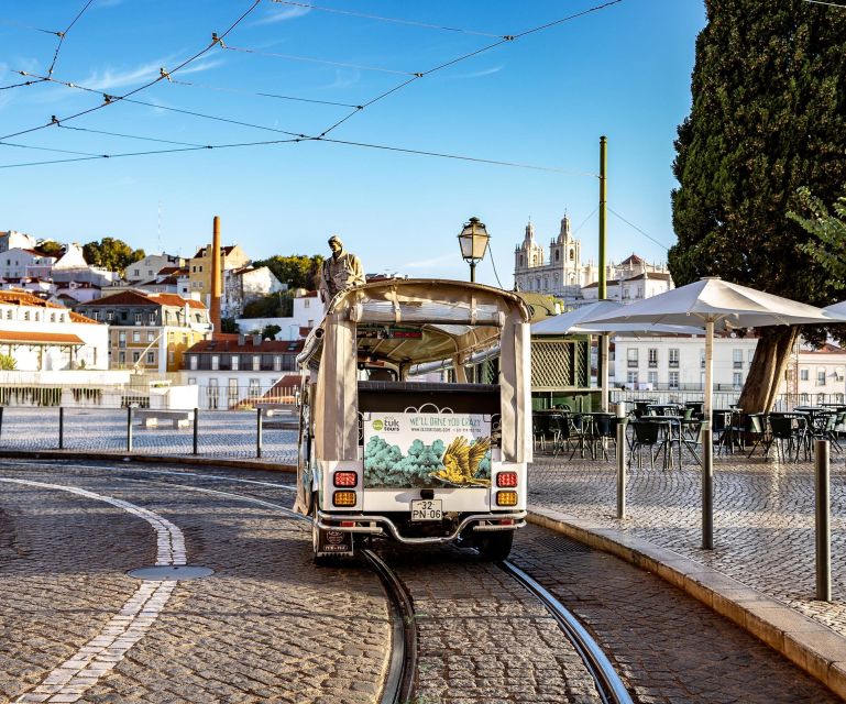 Lisbon: Guided Tuk-Tuk Tour Along the Historic Tram Line 28 - Campo das Cebolas and Praça Luís de Camões