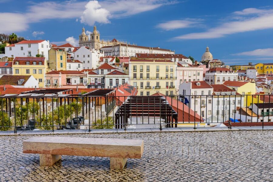 Lisbon: Hills Red Tram Tour by Tram 28 Route 24-Hour Ticket - Why this tram is a smart alternative to Tram 28
