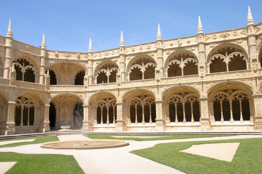 Lisbon: Jerónimos Monastery E-Ticket and Audio Guide - The cloister is the visit’s main reward