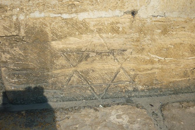 Lisbon Jewish Heritage and History - Private Tour Van - Carmo Archaeological Museum brings the tour to artifacts