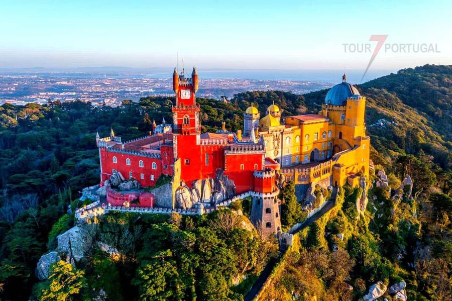Lisbon: Pena Palace, Moorish Castle, Qta. Regaleira & Sintra - Pena Palace and its gardens need a timed entry