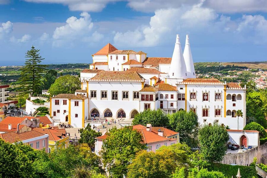 Lisbon: Pena Palace, Sintra, Cabo da Roca & Cascais Day Tour - Cascais: two hours to slow down