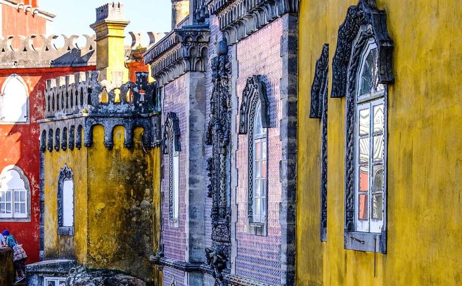 Lisbon: Pena Palace, Sintra, Cabo da Roca & Cascais Day Tour - What the $40 price really includes