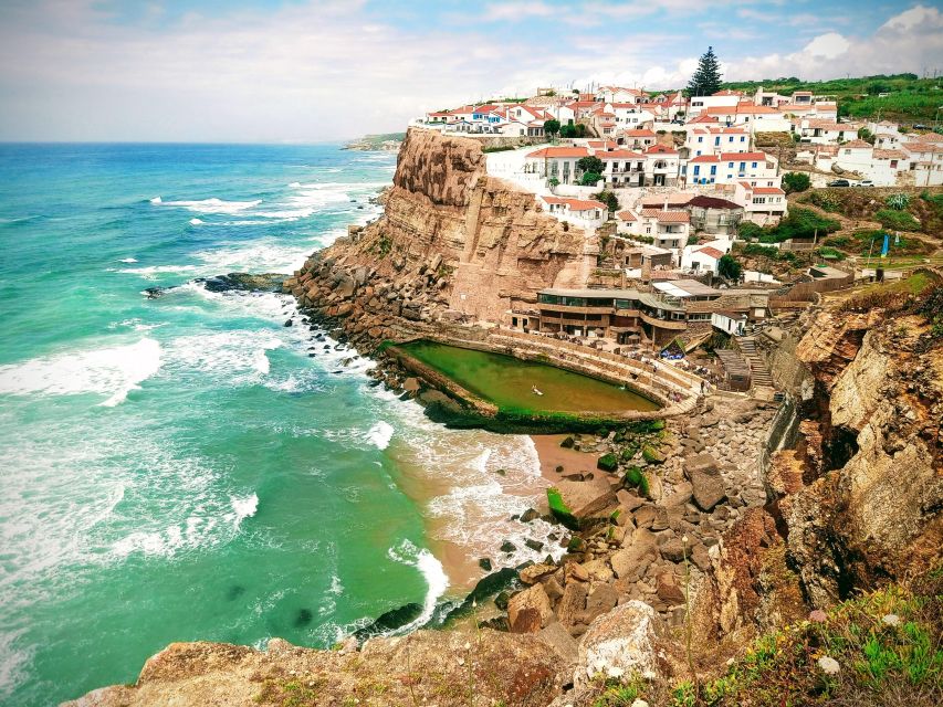 Lisbon: Pena, Regaleira & Atlantic Coast Tour with a Local - Five details that shape the day