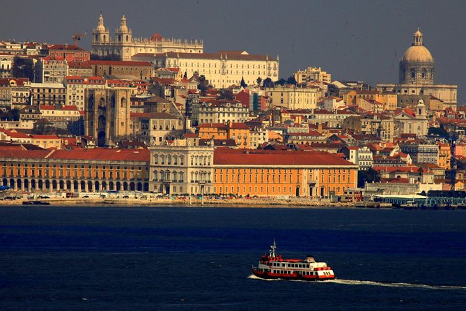 Lisbon Private And Customizable Half-Day Tour - Lisbon Cathedral and Alfama bring you into the old city