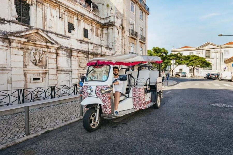 Lisbon: Private Guided Tuk-Tuk Tour with Hotel Pickup - Guides make or break the experience