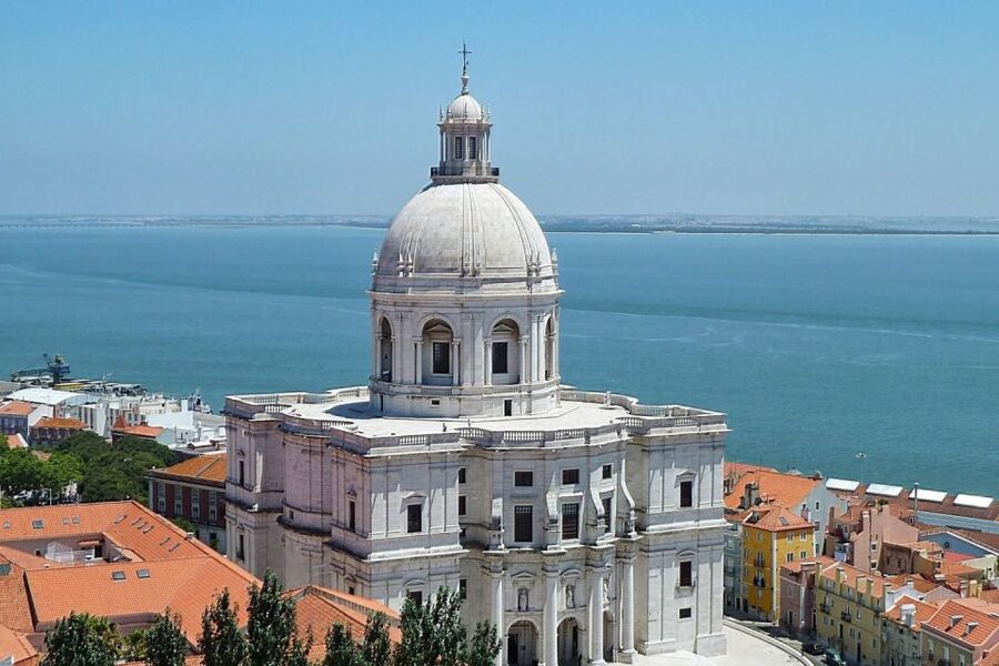 Lisbon: Private Sightseeing Tour in a Vintage Tuk Tuk - Is $159 Good Value for Up to Four People?