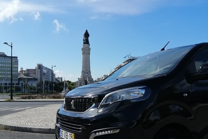 Lisbon Private Transfer to Airport - Arriving at Humberto Delgado Airport