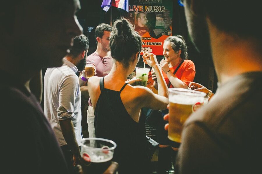 Lisbon: Pub Crawl with Open Bar and VIP Club Entry - Key points about Lisbon’s pub crawl