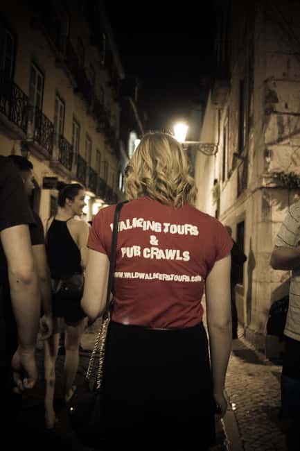 Lisbon: Pub Crawl with Open Bar and VIP Club Entry - Finishing with VIP club entry
