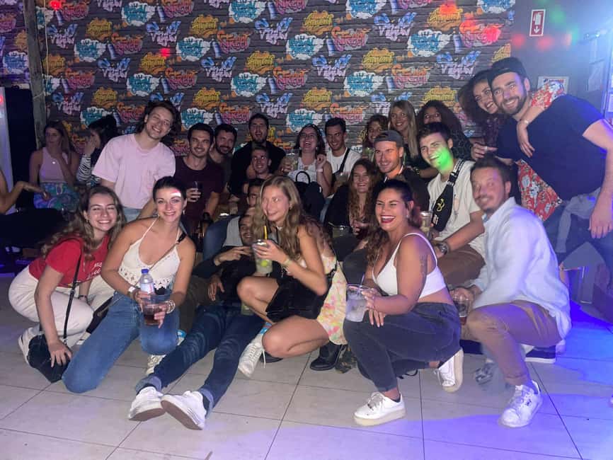 Lisbon: Pub Crawl with Open Bar and VIP Club Entry - Booking and cancellation details