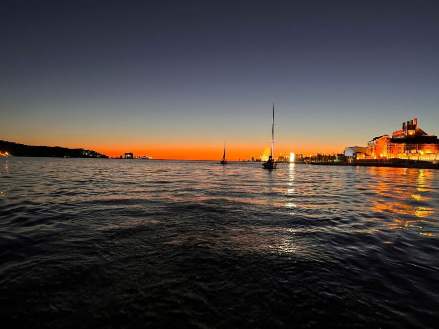 Lisbon: Sailboat Sunset Tour with a Drink - Quick takeaways for your Lisbon evening
