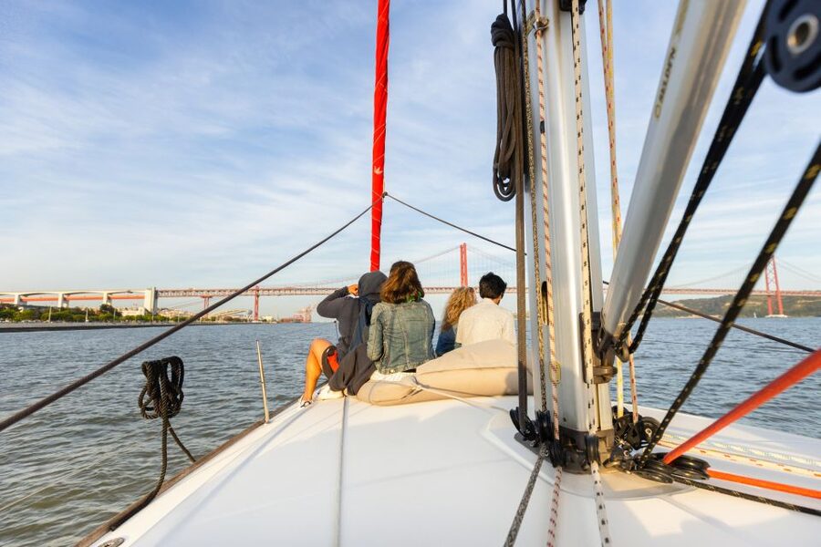 Lisbon: Sailing Tour on the Tagus River - Returning past Christ the King and Belem Tower