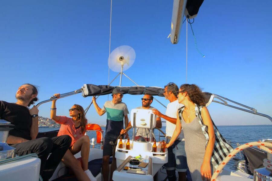 Lisbon: Sailing Tour with Wine and Snacks - Passing the Monument to the Discoveries and Alfama