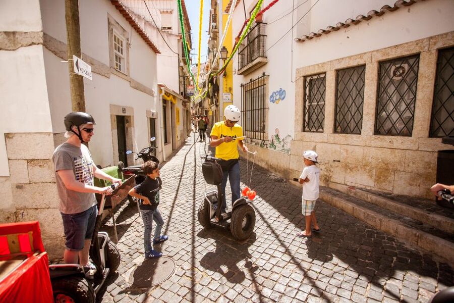 Lisbon: Segway Medieval Tour of Alfama and Mouraria - Portas do Sol and the best photo pause