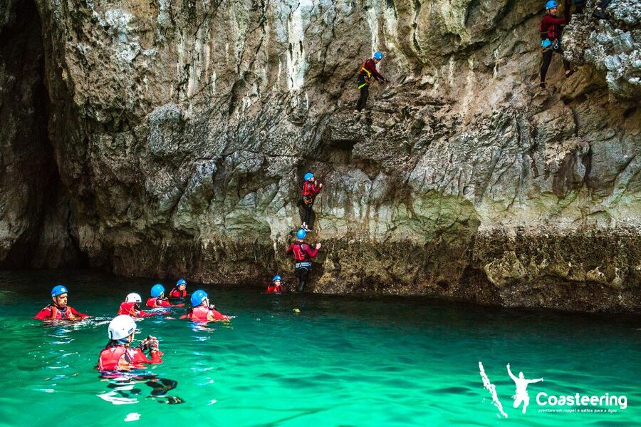 Lisbon: Sesimbra/Arrábida Natural Park Coasteering Adventure - Key points to know before you book