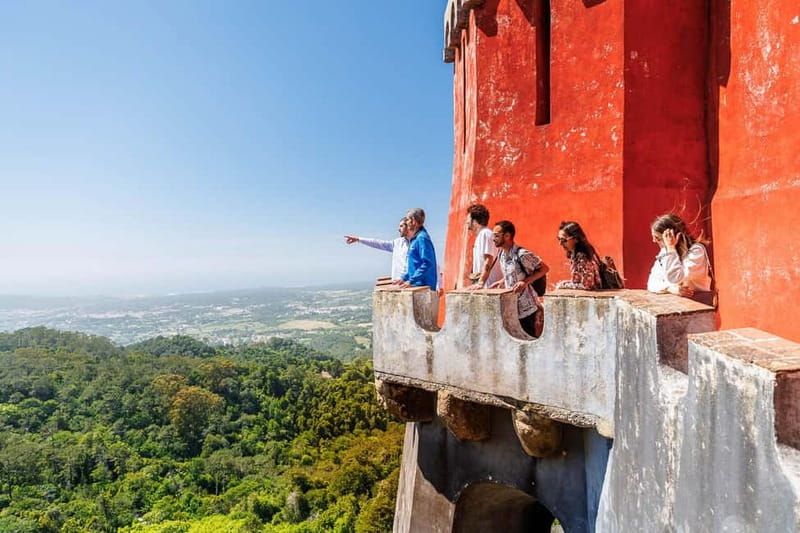 Lisbon: Sintra Cascais & Pena Palace Small Group Tour - Key points at a glance
