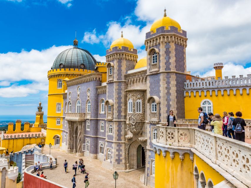 Lisbon: Sintra, Pena, Cabo da Roca Coast & Cascais Day Tour - Who should book this day trip?