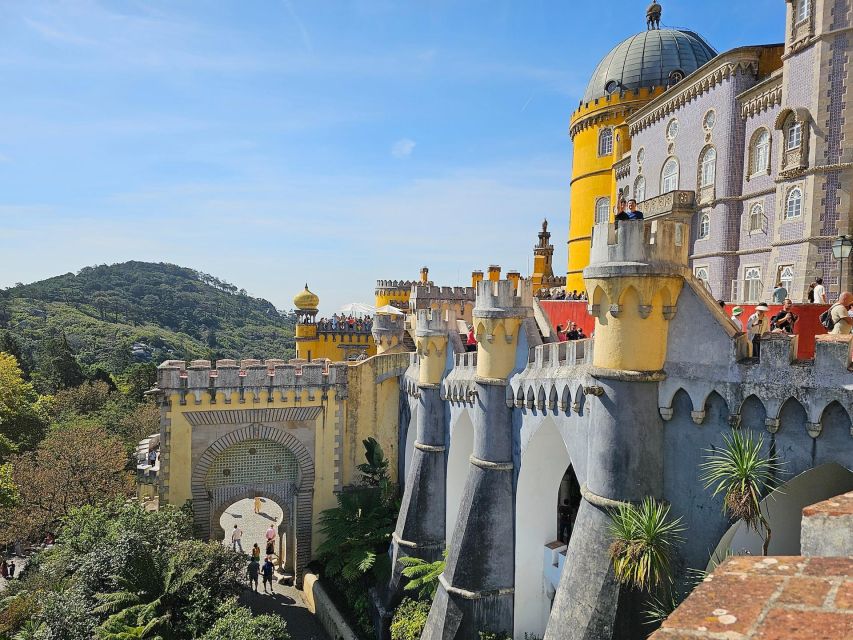 Lisbon: Sintra, Pena, Cabo da Roca Coast & Cascais Day Tour - Cabo da Roca and Guincho Beach: Atlantic air and open views