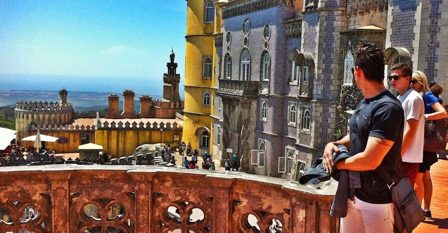 Lisbon: Sintra & Pena Palace Guided Tour with Hotel Pickup - Why this makes sense from Lisbon