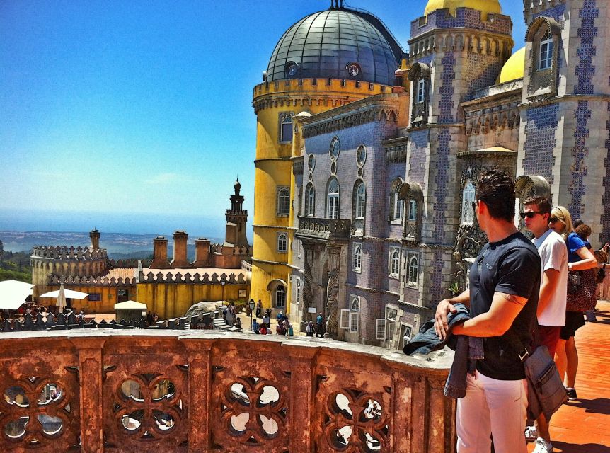 Lisbon: Sintra & Pena Palace Guided Tour with Hotel Pickup - Pena Palace: the day’s grand opening